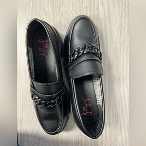 Jellypop black leather with buckle shoes!